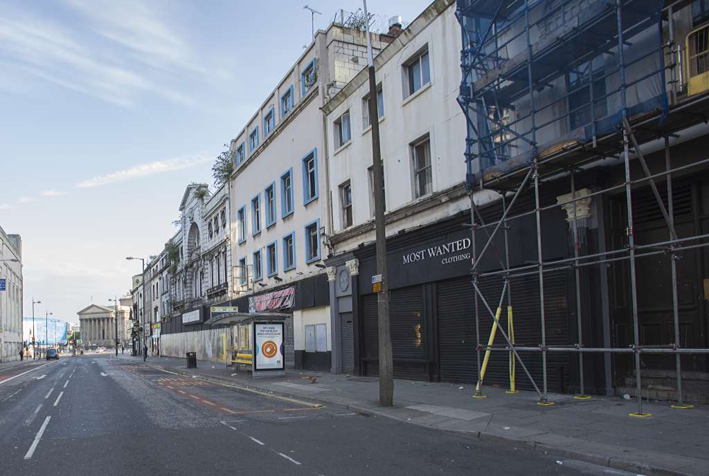 Lime Street, in the WHS buffer zone.  St George's Hall can be seen in distance.