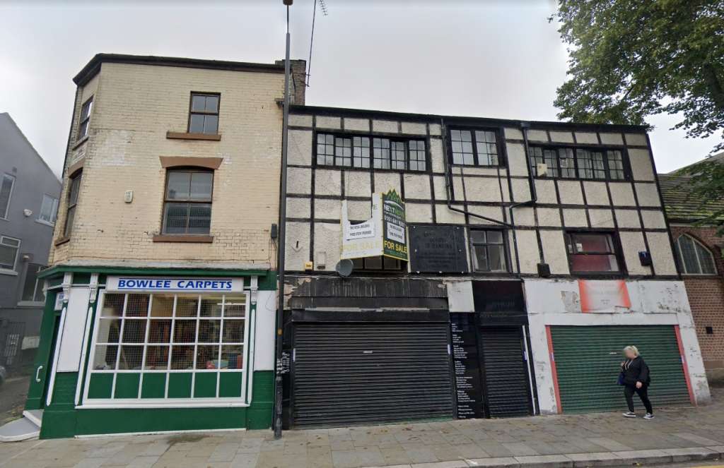 The weavers' houses, to the right, have characterised Long Street, Middleton since 1778 (Credit: Dav