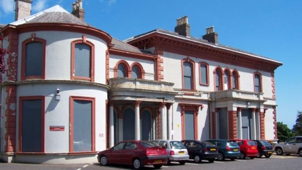 Abbey House, Whiteabbey Hospital, Northern Ireland. Photo: Stephen Barnes CC BY SA 2.0