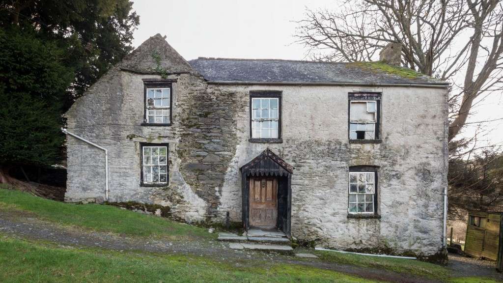 Rhiwfelen, Pengoes, Powys, Wales. (c) Crown Copyright RCAHMW