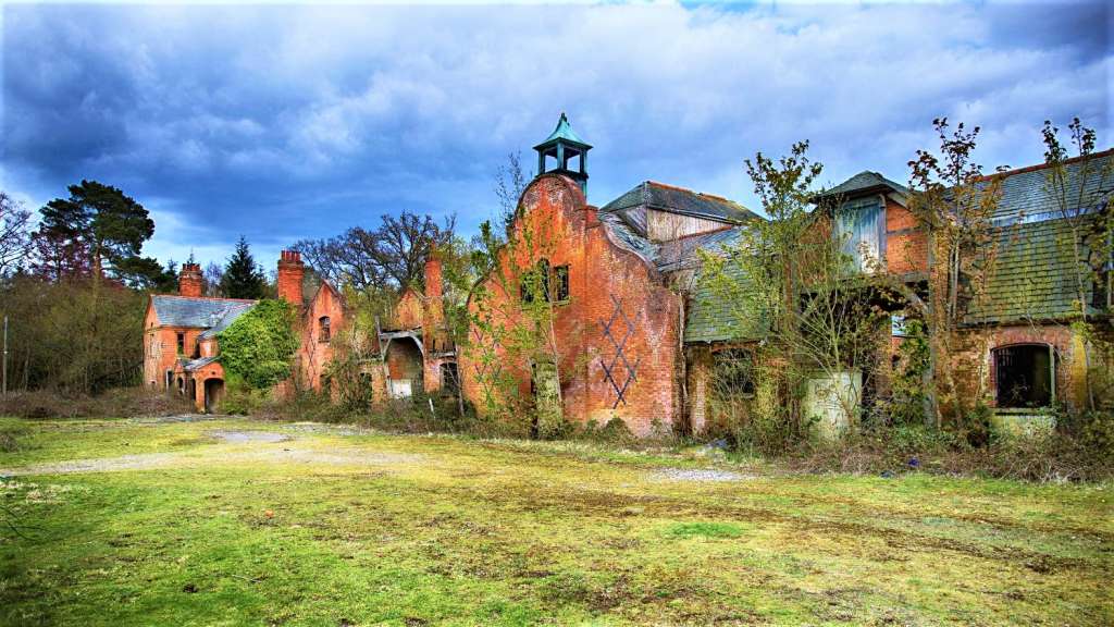 The decorative Tudoresque façade of Minley Home Farm (Darren Buckland)