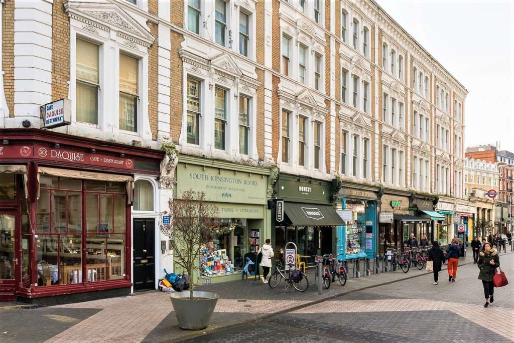 The historic terrace along Thurloe Street is proposed to be all but demolished behind the facade (Al