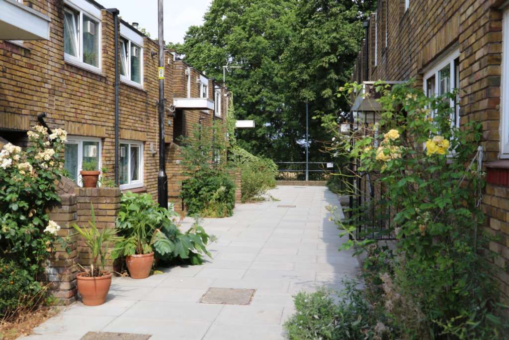 Image: The Cressingham Gardens Estate (Credit: Municipal Dreams)